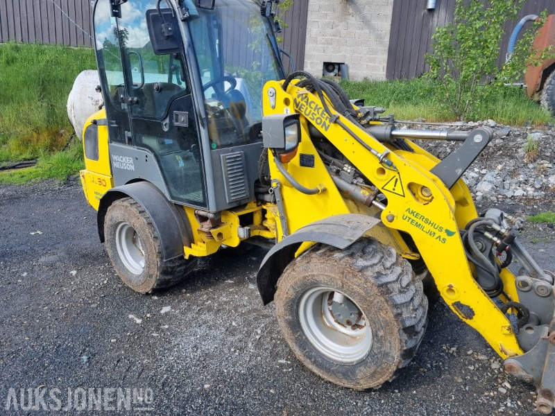 2014 Wacker Neuson WL 30 hjullaster 1754 timer med mye utstyr - Carregadeira de rodas: foto 4 2014 Wacker Neuson WL 30 hjullaster 1754 timer med mye utstyr - Carregadeira de rodas: foto 4