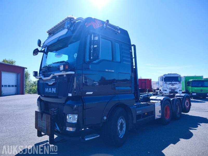 2015 MAN TGX 35.560 Tridem Krokbil m/Brøyteopplegg - Caminhão polibenne: foto 4 2015 MAN TGX 35.560 Tridem Krokbil m/Brøyteopplegg - Caminhão polibenne: foto 4