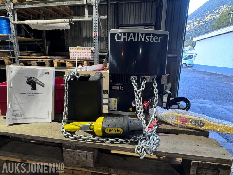 2015 SWF - Chainster 1600 kg - CC-045.2P-F - Elektrisk kjetting talje - Med kabelkontroll - Ubrukt i eske - Equipamento de construção: foto 1 2015 SWF - Chainster 1600 kg - CC-045.2P-F - Elektrisk kjetting talje - Med kabelkontroll - Ubrukt i eske - Equipamento de construção: foto 1
