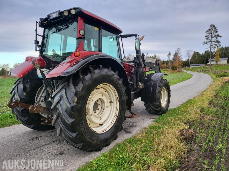 2015 Valtra N163 - Traktor med frontlaster - Trator: foto 4 2015 Valtra N163 - Traktor med frontlaster - Trator: foto 4