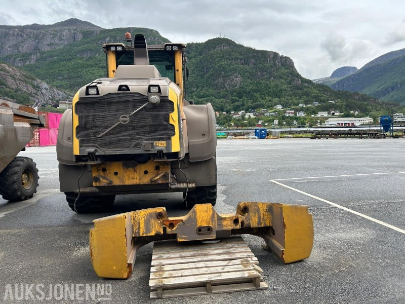 2015 Volvo L120H hjullaster med skuffe - Carregadeira de rodas: foto 5 2015 Volvo L120H hjullaster med skuffe - Carregadeira de rodas: foto 5