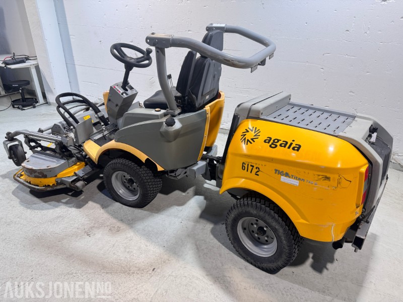 2016 Stiga Titan 740 D sitteklipper - Trator: foto 3 2016 Stiga Titan 740 D sitteklipper - Trator: foto 3