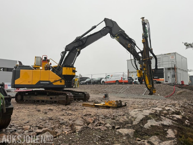 2016 VOLVO EC300EL BELTEGRAVER M/BORTÅRN - SERVICEHISTORIKK - ENGCON TILTROTATOR - MASKINSTYRING - SENTRALSMØRING. - Escavadeira: foto 5 2016 VOLVO EC300EL BELTEGRAVER M/BORTÅRN - SERVICEHISTORIKK - ENGCON TILTROTATOR - MASKINSTYRING - SENTRALSMØRING. - Escavadeira: foto 5