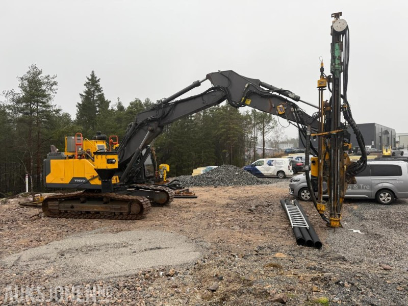 2016 VOLVO EC300EL BELTEGRAVER M/BORTÅRN - SERVICEHISTORIKK - ENGCON TILTROTATOR - MASKINSTYRING - SENTRALSMØRING. - Escavadeira: foto 2 2016 VOLVO EC300EL BELTEGRAVER M/BORTÅRN - SERVICEHISTORIKK - ENGCON TILTROTATOR - MASKINSTYRING - SENTRALSMØRING. - Escavadeira: foto 2