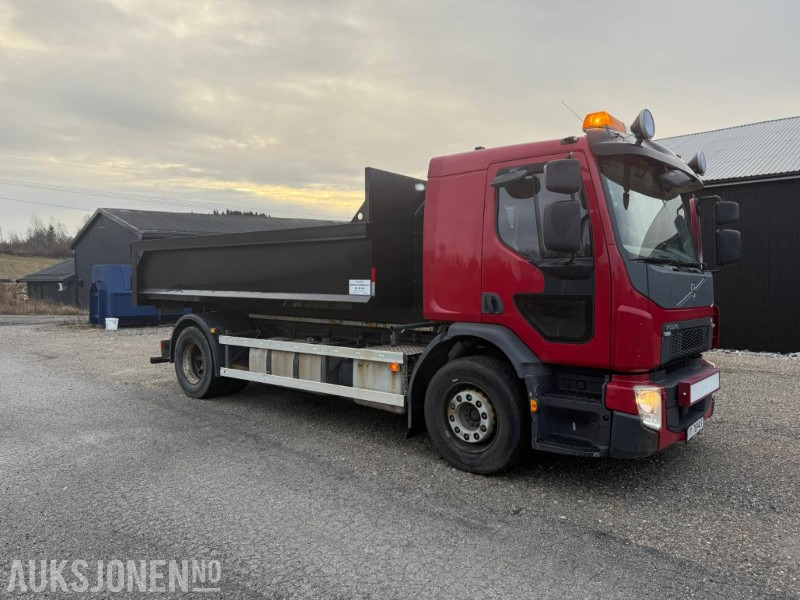 2016 Volvo FE 320 4X2 KROKBIL M/10 KUBIKKS GRUSKASSE - JOABKROK - SERVICEHISTORIKK. - Caminhão polibenne: foto 3 2016 Volvo FE 320 4X2 KROKBIL M/10 KUBIKKS GRUSKASSE - JOABKROK - SERVICEHISTORIKK. - Caminhão polibenne: foto 3