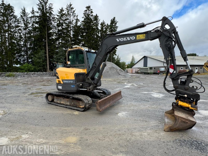 2016 Volvo ecr58d beltegraver 4301t, tiltrotator, pusseskuff,steinskuff - Mini escavadeira: foto 2 2016 Volvo ecr58d beltegraver 4301t, tiltrotator, pusseskuff,steinskuff - Mini escavadeira: foto 2