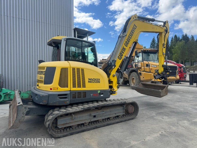 2016 Wacker Neuson ET 90 GRAVEMASKIN MED ROTOTILT, SENTRALSMØRING OG 3 SKUFFER - Escavadeira: foto 4 2016 Wacker Neuson ET 90 GRAVEMASKIN MED ROTOTILT, SENTRALSMØRING OG 3 SKUFFER - Escavadeira: foto 4