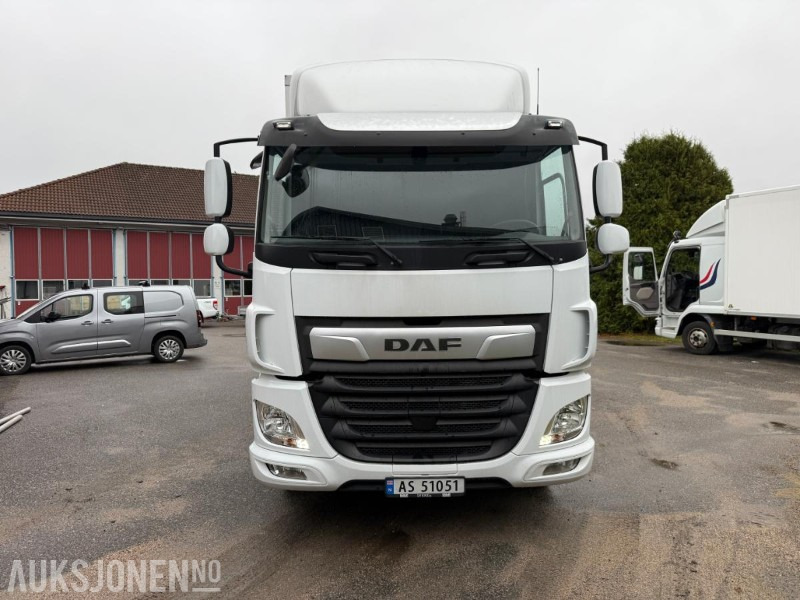 2017 DAF CF 310 SKAPBIL M/FULL SIDEÅPNING 18 PALLER SERVICEHISTORIKK. - Caminhão furgão: foto 5 2017 DAF CF 310 SKAPBIL M/FULL SIDEÅPNING 18 PALLER SERVICEHISTORIKK. - Caminhão furgão: foto 5