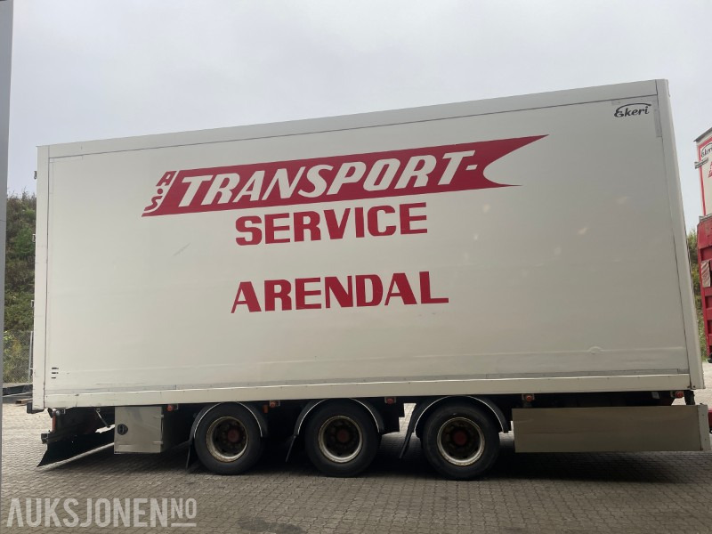 2017 Ekeri Skaphenger 3 akslet m/full sideåpning - Reboque furgão: foto 4 2017 Ekeri Skaphenger 3 akslet m/full sideåpning - Reboque furgão: foto 4