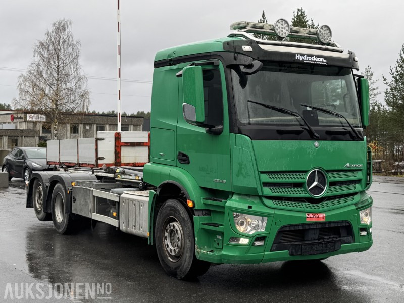 2017 MERCEDES-BENZ ACTROS 2546 6X2 KROKBIL JOAB EURO6 RETARDER VBG KAMERA LUFTFJÆRING - Caminhão polibenne: foto 3 2017 MERCEDES-BENZ ACTROS 2546 6X2 KROKBIL JOAB EURO6 RETARDER VBG KAMERA LUFTFJÆRING - Caminhão polibenne: foto 3
