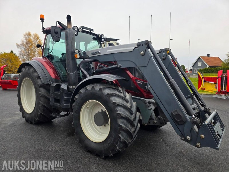 2017 Valtra T234 Traktor Med ISOBUS og frontlaster. - Trator: foto 2 2017 Valtra T234 Traktor Med ISOBUS og frontlaster. - Trator: foto 2