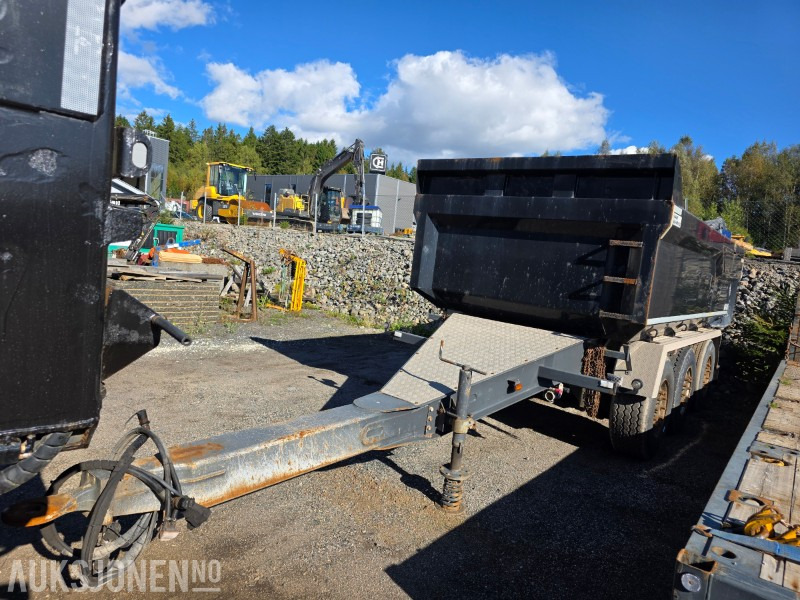 2017 Volvo FH16 tippbil med tipphenger + Maur bilpåbygg trippelkjerre - EURO6 - Nylig EU godkjent - Caminhão basculante: foto 3 2017 Volvo FH16 tippbil med tipphenger + Maur bilpåbygg trippelkjerre - EURO6 - Nylig EU godkjent - Caminhão basculante: foto 3