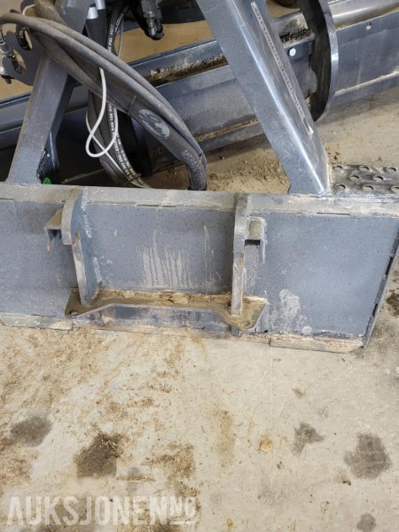 2018 Bobcat Grader 213 - Veiskrape til Bobcat - Equipamento de construção: foto 2 2018 Bobcat Grader 213 - Veiskrape til Bobcat - Equipamento de construção: foto 2