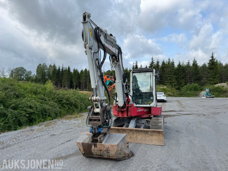 2018 Takeuchi TB280FR – 8,5-tonns gravemaskin med Side-to-Side Boom, tilt, sentralsmøring og 2 skuffer - Escavadeira: foto 3 2018 Takeuchi TB280FR – 8,5-tonns gravemaskin med Side-to-Side Boom, tilt, sentralsmøring og 2 skuffer - Escavadeira: foto 3