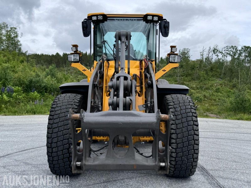 2018 Volvo L90H Hjullaster - Sentralsmøring - Hydraulisk redskapslås - Tilleggshydraulikk - Sertifiseres før salg - Carregadeira de rodas: foto 2 2018 Volvo L90H Hjullaster - Sentralsmøring - Hydraulisk redskapslås - Tilleggshydraulikk - Sertifiseres før salg - Carregadeira de rodas: foto 2