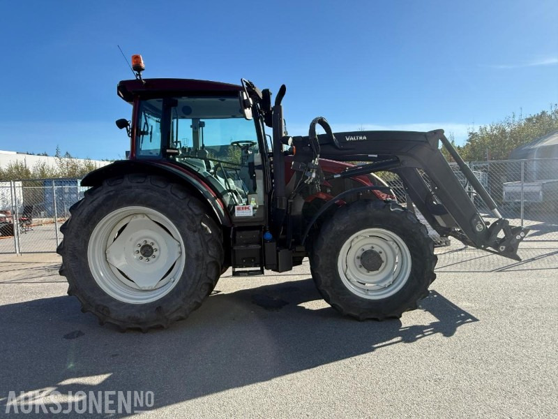 2020 Valtra A134 Traktor m/frontlaster- 917 timer. - Trator: foto 2 2020 Valtra A134 Traktor m/frontlaster- 917 timer. - Trator: foto 2