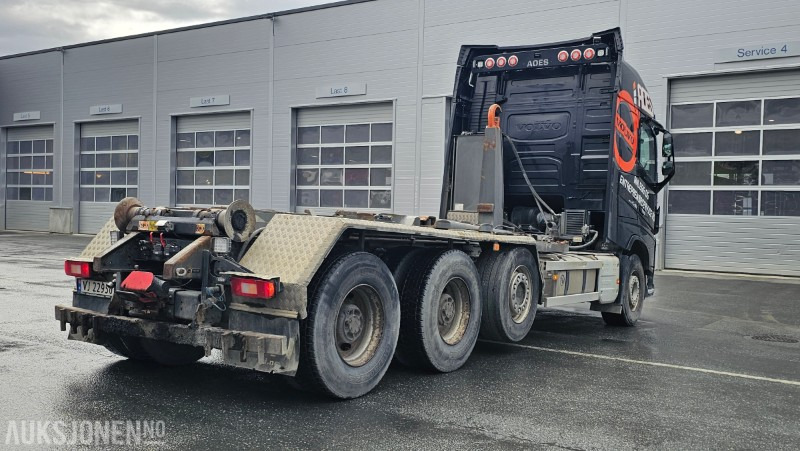 2020 Volvo 540 8x4 Brøyterigget krokbil med AJK påbygg - Caminhão polibenne: foto 4 2020 Volvo 540 8x4 Brøyterigget krokbil med AJK påbygg - Caminhão polibenne: foto 4