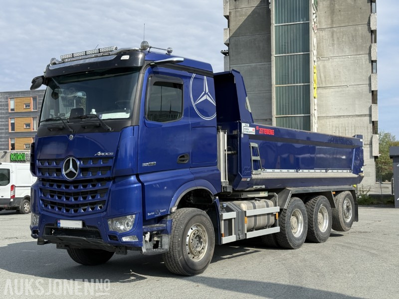 2021 Mercedes-Benz Arocs 3263 8x4 tridem tippbil - Caminhão basculante: foto 1 2021 Mercedes-Benz Arocs 3263 8x4 tridem tippbil - Caminhão basculante: foto 1