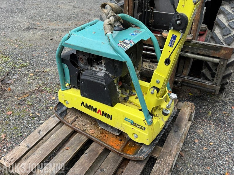 2022 AMMANN APR 40/60 HA vibroplate / 284kg - Rolo: foto 4 2022 AMMANN APR 40/60 HA vibroplate / 284kg - Rolo: foto 4