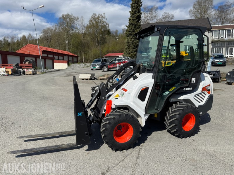 2022 Bobcat L23 kompaktlaster med skuffe, gafler og hydraulisksnøskjær - Mini carregadeira: foto 1 2022 Bobcat L23 kompaktlaster med skuffe, gafler og hydraulisksnøskjær - Mini carregadeira: foto 1