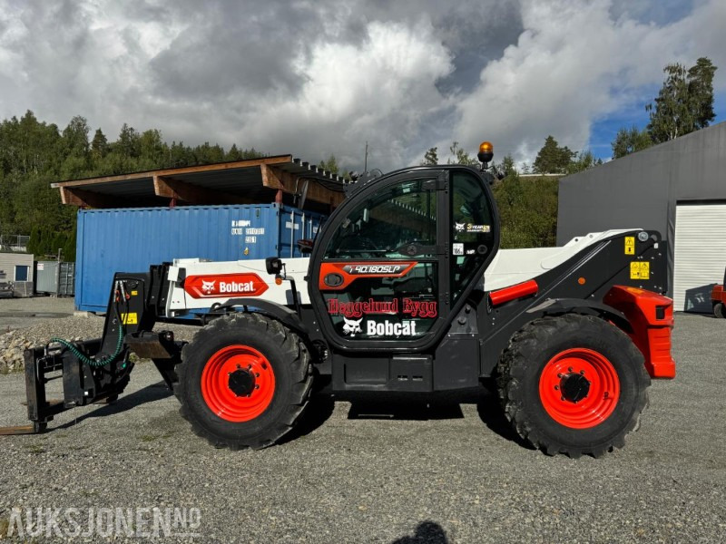 2022 Bobcat T40.180SLPRC teleskoplaster med skuffe og hydraulisk gafler - Empilhador telescópico: foto 1 2022 Bobcat T40.180SLPRC teleskoplaster med skuffe og hydraulisk gafler - Empilhador telescópico: foto 1