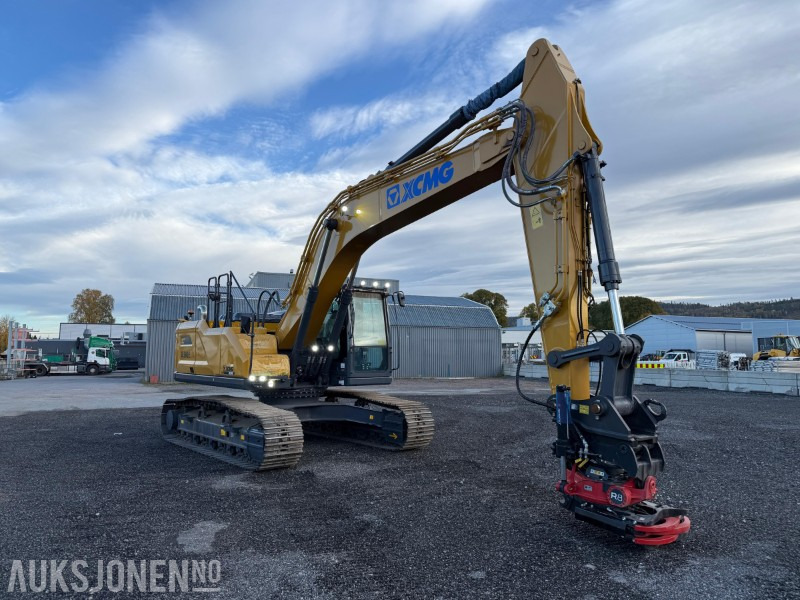 2023 XCMG XE260E gravemaskin, HK-feste, R8 rototilt med klype, LED-lyspakke, kamera - Escavadeira: foto 3 2023 XCMG XE260E gravemaskin, HK-feste, R8 rototilt med klype, LED-lyspakke, kamera - Escavadeira: foto 3