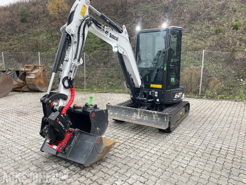 2024 Bobcat E27 Rototilt R1, Graveskuff, fast pusseskuff - Mini escavadeira: foto 1 2024 Bobcat E27 Rototilt R1, Graveskuff, fast pusseskuff - Mini escavadeira: foto 1