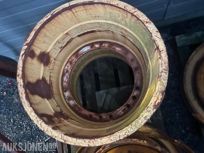 4 felger til 2008 Moxy MT41 - Dumper: foto 3 4 felger til 2008 Moxy MT41 - Dumper: foto 3