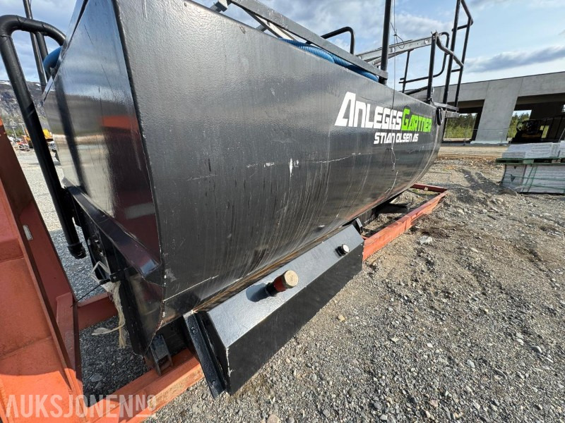 6500L Tank - Equipamento de construção: foto 2 6500L Tank - Equipamento de construção: foto 2