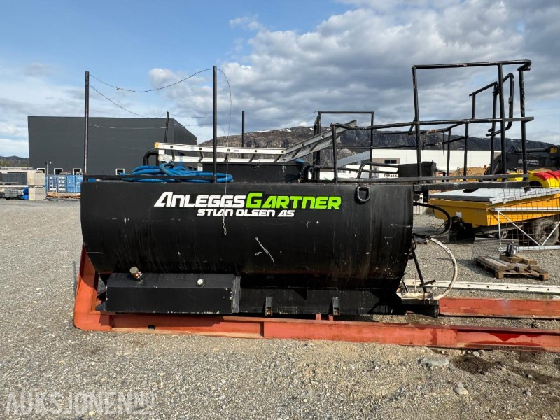 6500L Tank - Equipamento de construção: foto 1 6500L Tank - Equipamento de construção: foto 1