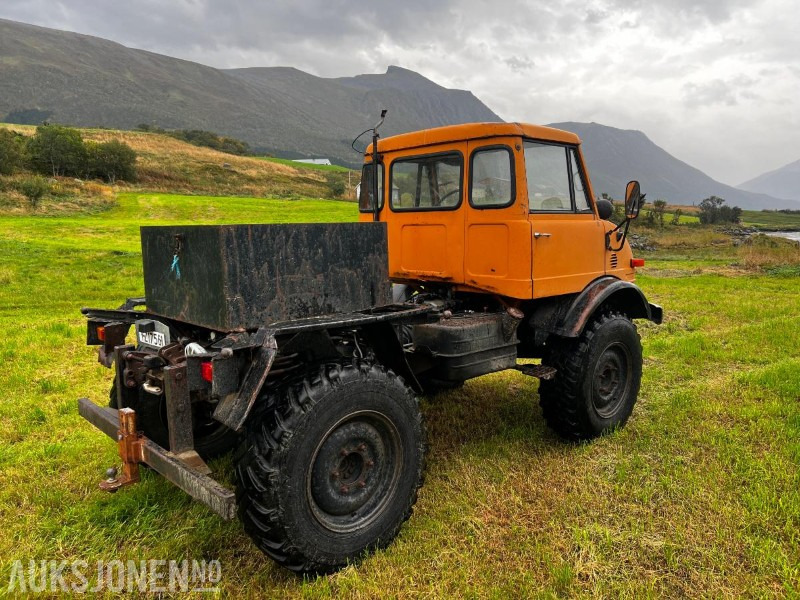Caminhão 1976 Mercedes-Benz UNIMOG 406 PTO BRØYTEPLATE: foto 7
