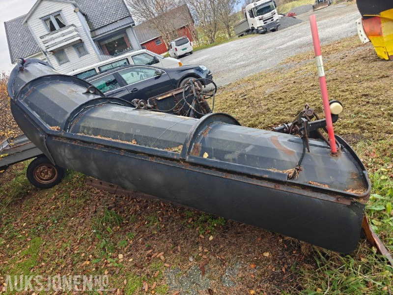 2004 Tellefsdal diagonalplog / snøplog - P HD - Bredde 3600 mm - Parallelllogram - Caminhão: foto 2 2004 Tellefsdal diagonalplog / snøplog - P HD - Bredde 3600 mm - Parallelllogram - Caminhão: foto 2