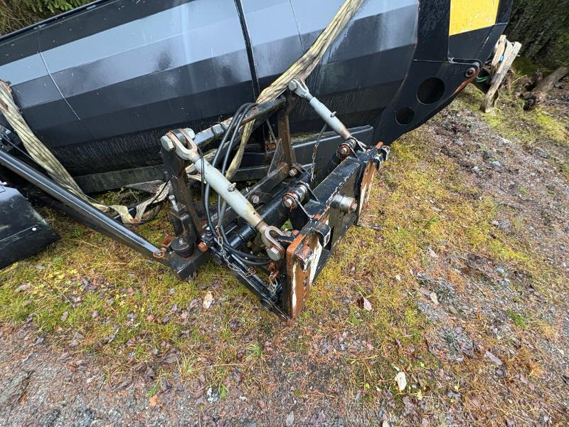 2009 Øveraasen Diagonalplog DH 285 D - Caminhão: foto 5 2009 Øveraasen Diagonalplog DH 285 D - Caminhão: foto 5