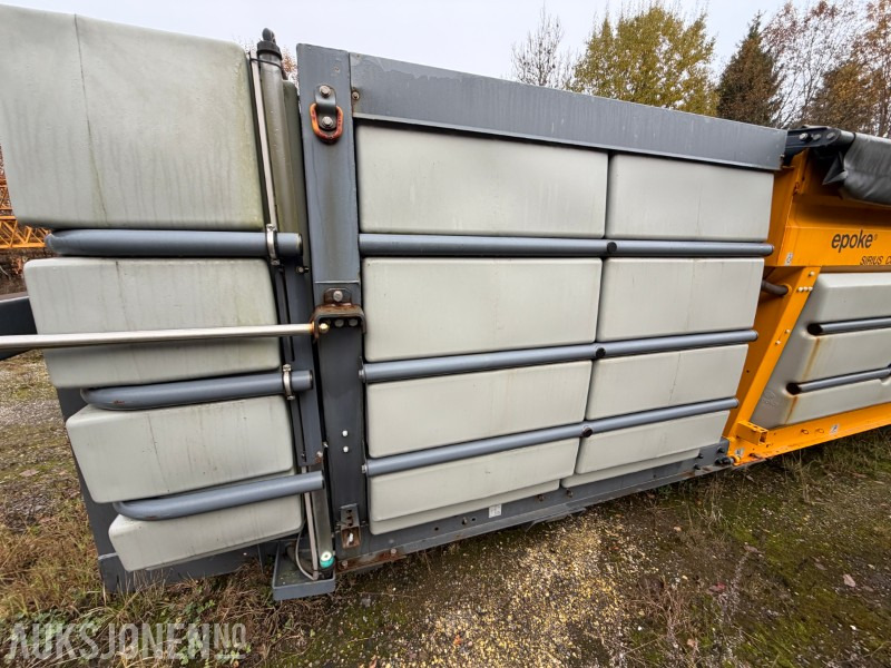 2017 Epoke Sirius - 5 m3 - 8630l væsketank Kombispreder på Krokramme - Caminhão: foto 3 2017 Epoke Sirius - 5 m3 - 8630l væsketank Kombispreder på Krokramme - Caminhão: foto 3