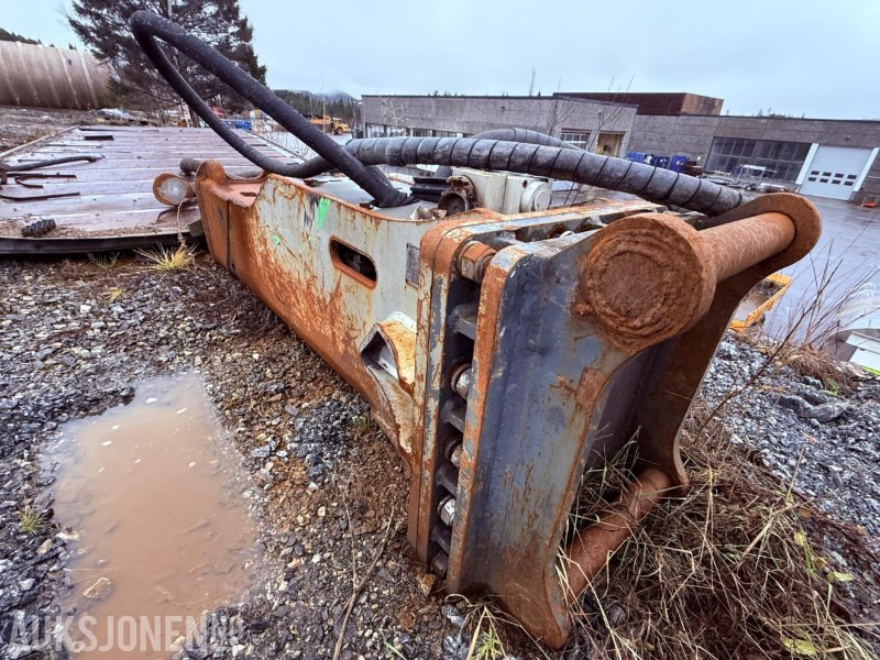 2016 Daemo B250 Montabert Pigghammer 3250 m/S60 hurtigfeste - Rep objekt - Equipamento de Máquina de construção: foto 3 2016 Daemo B250 Montabert Pigghammer 3250 m/S60 hurtigfeste - Rep objekt - Equipamento de Máquina de construção: foto 3