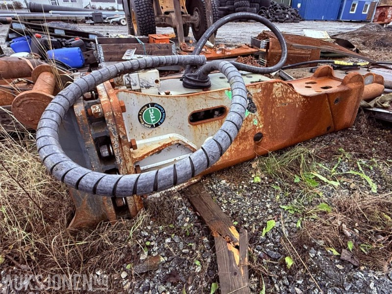 2016 Daemo B250 Montabert Pigghammer 3250 m/S60 hurtigfeste - Rep objekt - Equipamento de Máquina de construção: foto 1 2016 Daemo B250 Montabert Pigghammer 3250 m/S60 hurtigfeste - Rep objekt - Equipamento de Máquina de construção: foto 1