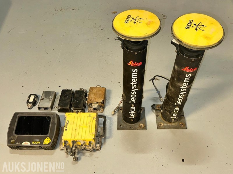 2017 Leica GPS 80 Maskinstyring - komplett system - Equipamento de Máquina de construção: foto 1 2017 Leica GPS 80 Maskinstyring - komplett system - Equipamento de Máquina de construção: foto 1