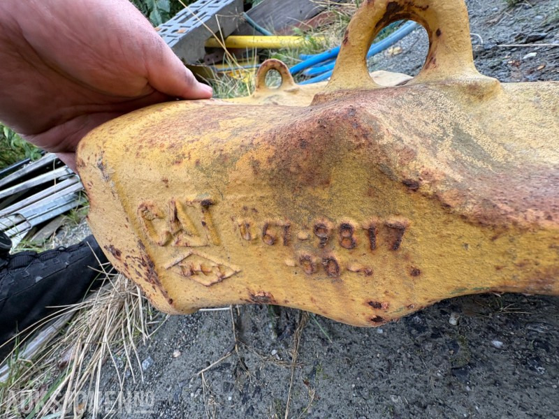 Cat graveskuffetenner til gravemaskin og/eller hjullaster - Equipamento de Máquina de construção: foto 5 Cat graveskuffetenner til gravemaskin og/eller hjullaster - Equipamento de Máquina de construção: foto 5