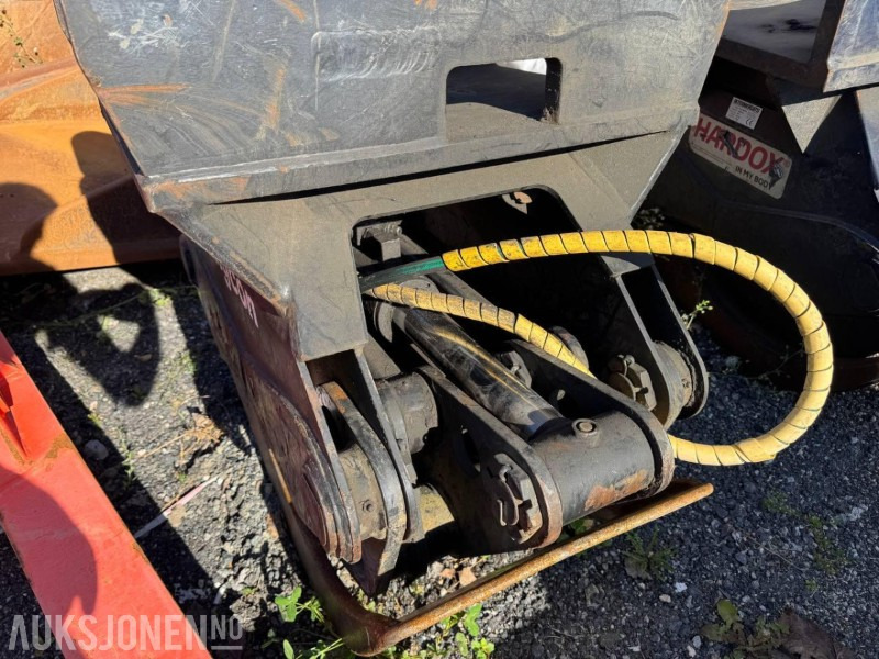 Engcon Klype Med S70 Feste - Equipamento de Máquina de construção: foto 5 Engcon Klype Med S70 Feste - Equipamento de Máquina de construção: foto 5