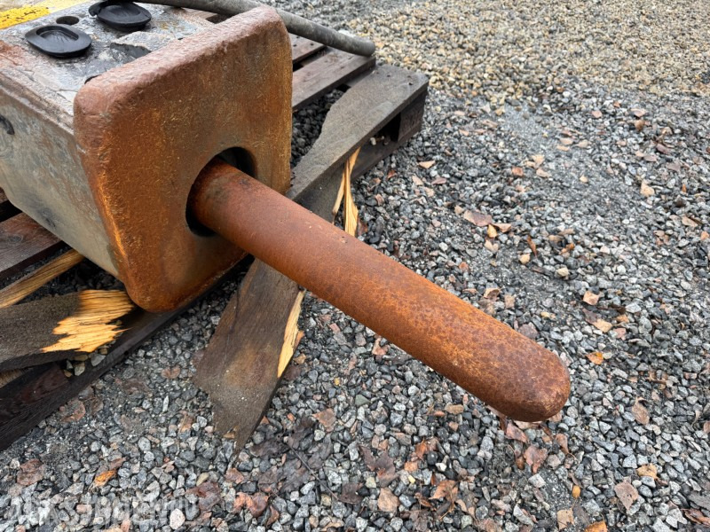 Giant ST GT60 pigghammer med S60 feste. - Equipamento de Máquina de construção: foto 4 Giant ST GT60 pigghammer med S60 feste. - Equipamento de Máquina de construção: foto 4