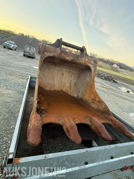 Graveskuff-s-70 feste - Equipamento de Máquina de construção: foto 2 Graveskuff-s-70 feste - Equipamento de Máquina de construção: foto 2