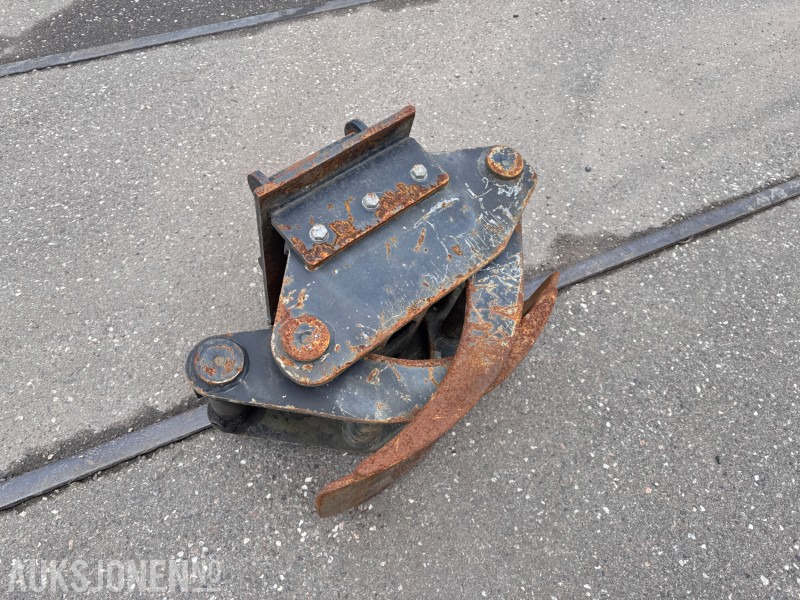 Gripeklo med S40 feste - Equipamento de Máquina de construção: foto 1 Gripeklo med S40 feste - Equipamento de Máquina de construção: foto 1
