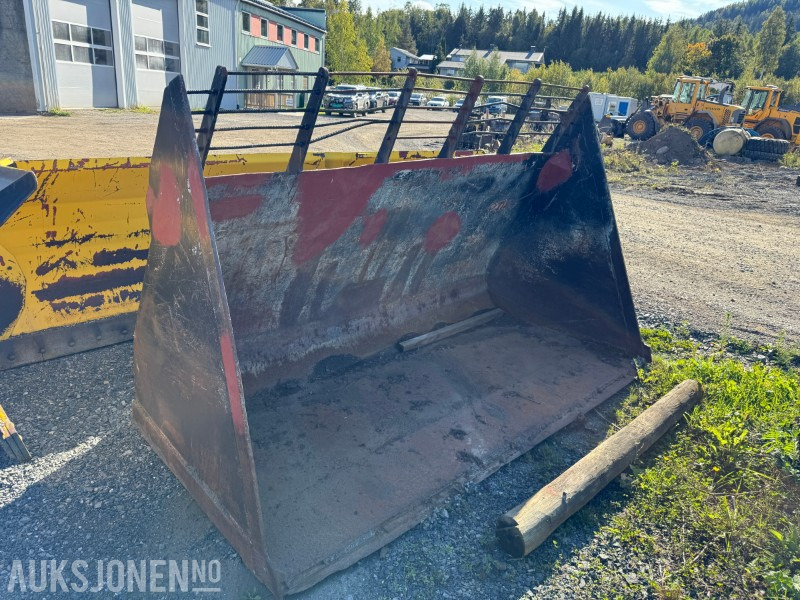 Hjullasterskuffe med BM feste 275 cm bredde - Equipamento de Máquina de construção: foto 1 Hjullasterskuffe med BM feste 275 cm bredde - Equipamento de Máquina de construção: foto 1