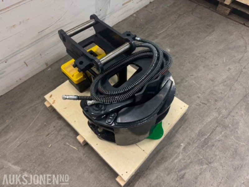 Equipamento de Máquina de construção NY HENIMA TREKUTTER S40 FESTE: foto 1