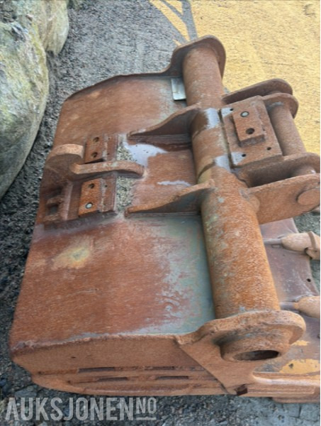 Tannskuffe med KM2 feste - Equipamento de Máquina de construção: foto 5 Tannskuffe med KM2 feste - Equipamento de Máquina de construção: foto 5