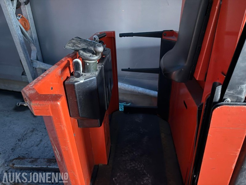 BT 1000 HSE ordreplukktruck (2007-modell) - Equipamento de movimentação: foto 5 BT 1000 HSE ordreplukktruck (2007-modell) - Equipamento de movimentação: foto 5