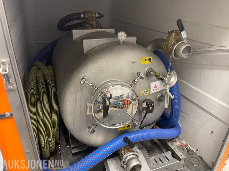 2023 Slamsuger med tilhenger til salgs! - Equipamento industrial: foto 4 2023 Slamsuger med tilhenger til salgs! - Equipamento industrial: foto 4