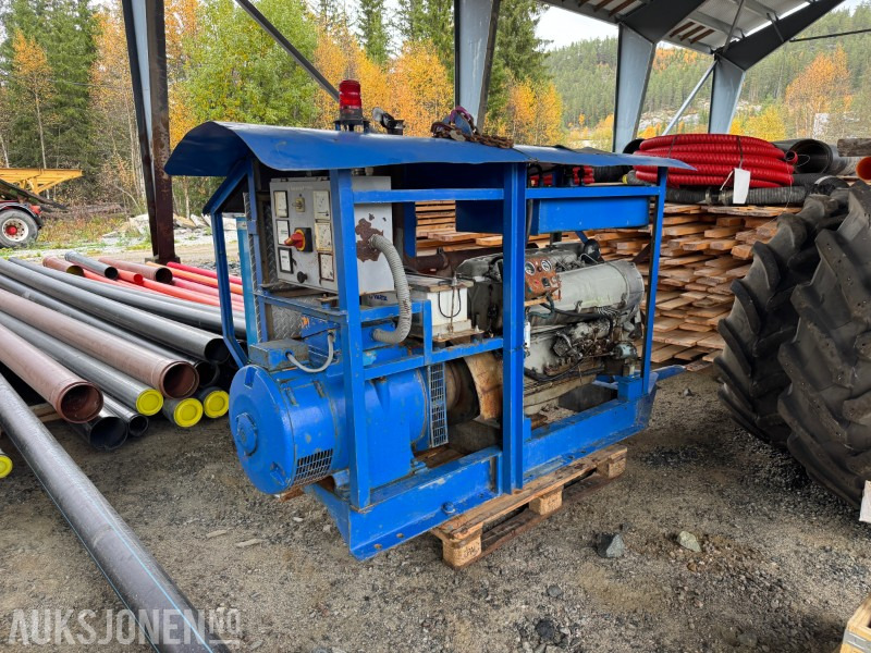 Equipamento industrial Deutz Strømaggregat med Deutz-motor – starter og går fint: foto 1