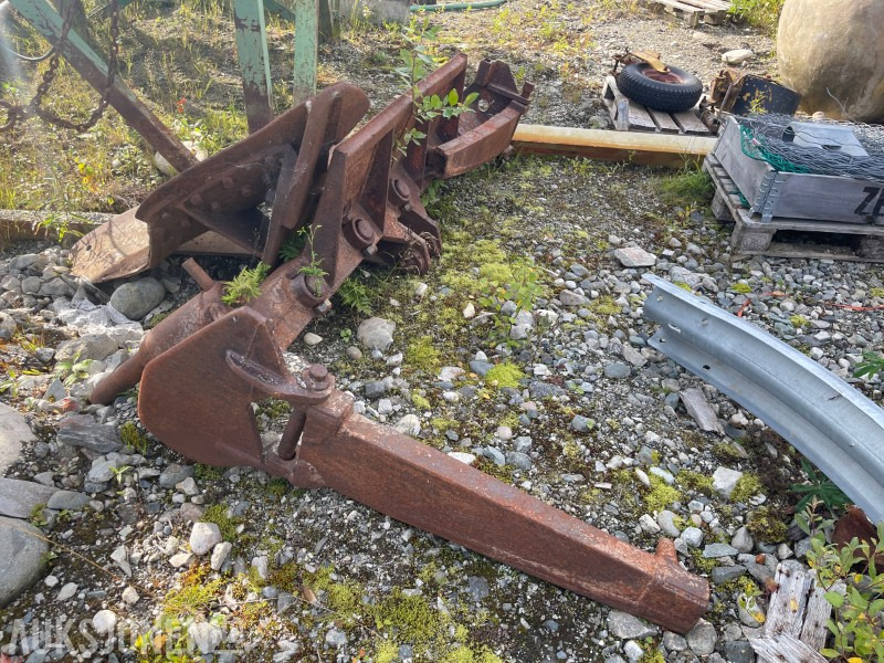 1900 Traktor-/maskinskjær eldre modell - Máquina agrícola: foto 4 1900 Traktor-/maskinskjær eldre modell - Máquina agrícola: foto 4