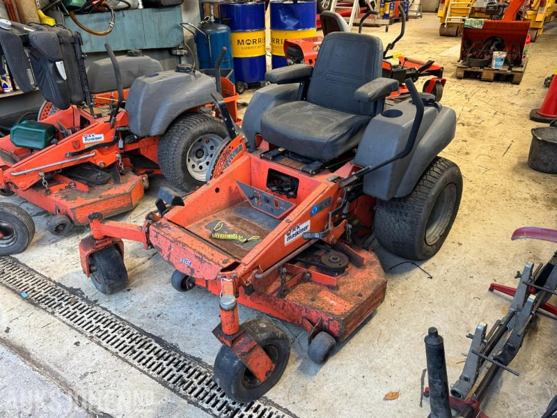 2003 Husqvarna Sitteklipper - Máquina agrícola: foto 1 2003 Husqvarna Sitteklipper - Máquina agrícola: foto 1